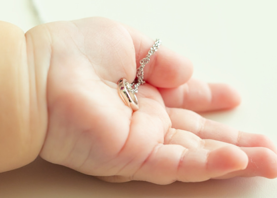 指輪・リング JOHO baby ring 人気の誕生石入りベビーリング＆マミーリング一覧｜人気のお